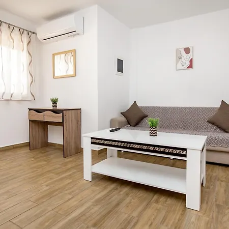 House Litsa 3 Апартаменты